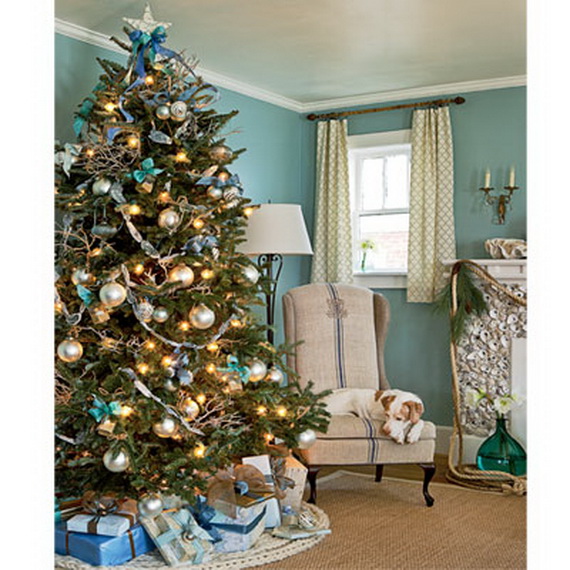 50 Magnificent Coastal-Themed Christmas Interior Decor_45