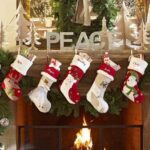Gorgeous-Fireplace-Mantel-Christmas-Decoration-Ideas-_102