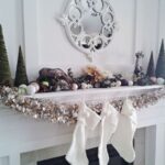 Gorgeous-Fireplace-Mantel-Christmas-Decoration-Ideas-_821