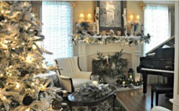 55 Warm Christmas Living Room Décor Ideas Lighting decoration is appropriate in the living room for christmas