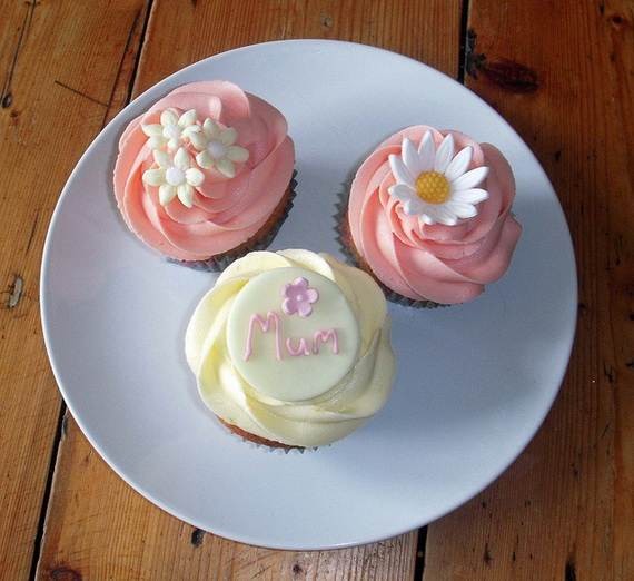 Affectionate-Mothers-Day-Cupcake-Ideas_05