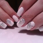 Creative Nail Art Designs for Valentine’s Day _117