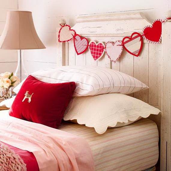 Handcrafted-Valentines-Day-And-Mother’s-Day-Décor_08
