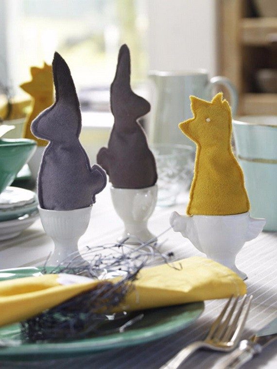 60-Creative-Easy-DIY-Tablescapes-Ideas-for-Easter_23
