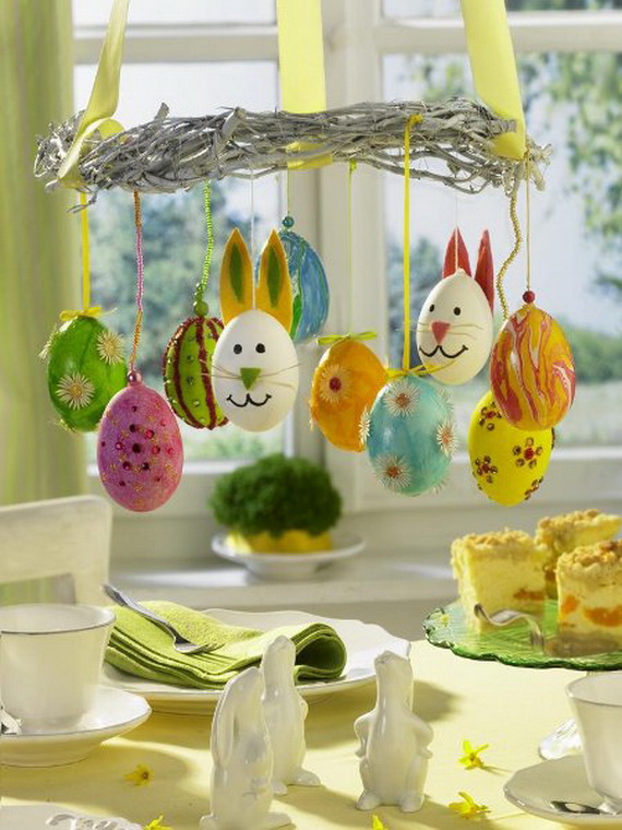 60 Creative Easy DIY Tablescapes Ideas for Easter_50