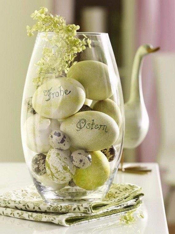 60-Creative-Easy-DIY-Tablescapes-Ideas-for-Easter_58