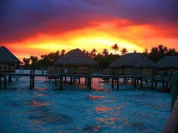 Best-Overwater-Bungalows-In-Tahiti-Le-Meridien-Bora-Bora-_02