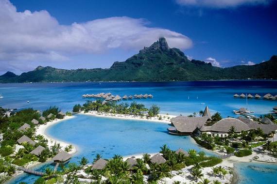 Best-Overwater-Bungalows-In-Tahiti-Le-Meridien-Bora-Bora-_71