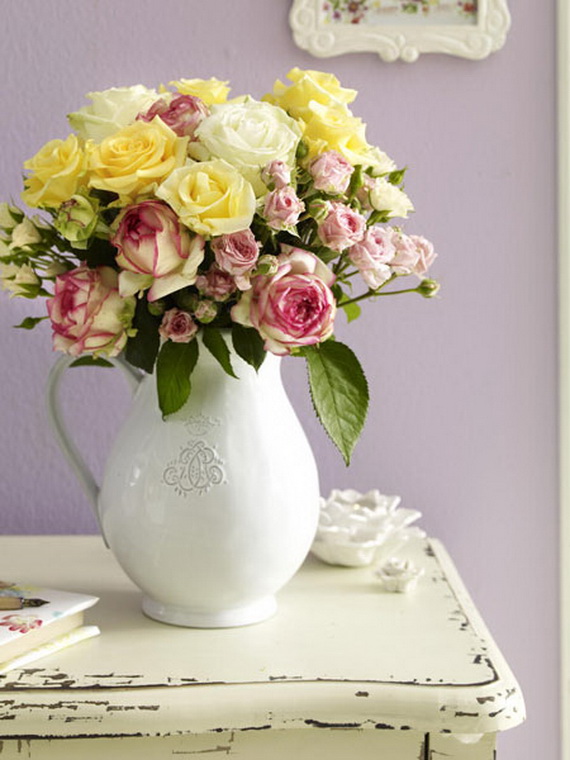 Celebrate Easter With Fresh Spring Decorating Ideas_34