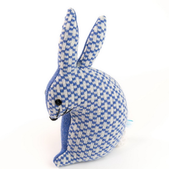Creative Easter Ideas In Blue And White_13