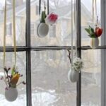Simple Easter Window Decoration Ideas 60