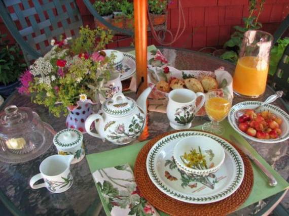30-Cool-Mother’s-Day-Tea-Table-Décor-Ideas_06