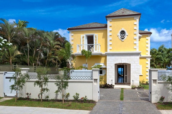 Fathoms villa A Luscious Barbadian Residence Featuring Exotic Interior Design_01