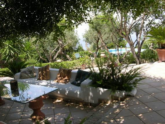 amazing-rental-villa-with-panoramic-views-in-amalfi-coast-italy_20