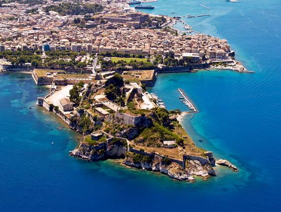 Corfu-Best-Greek-Islands-for-Family-Holidays_01