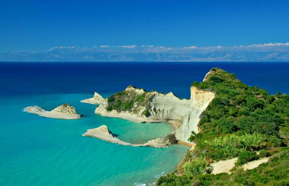 Corfu-Best-Greek-Islands-for-Family-Holidays_03