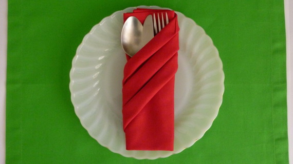 Creative Napkin Folds for Your Holiday Table (25)