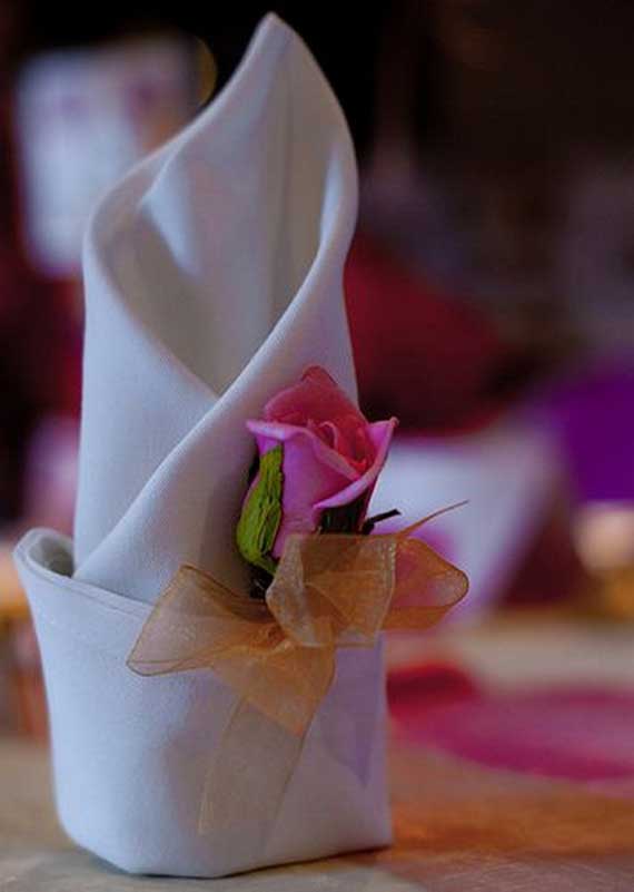 Creative Napkin Folds for Your Holiday Table (53)