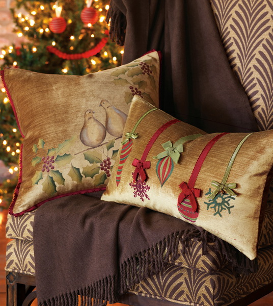 Handmade Pillows for the Holidays_10