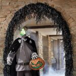 Halloween-Accessories-and-Decorations_10