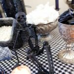 Halloween Table Decorating Ideas for Your Stylish Home22