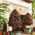 35-Gorgeous-Holiday-Mantel-Decorating-Ideas-with-Pine-cones_19