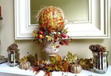 35 Gorgeous Holiday Mantel Decorating Ideas with Pine cones