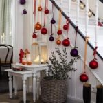 Festive-Holiday-Staircases-and-Entryways_47