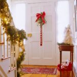 Festive-Holiday-Staircases-and-Entryways_60