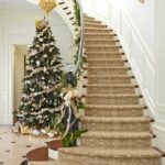 Festive-Holiday-Staircases-and-Entryways_76