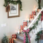 Ho-Ho-Ho-Christmas-Staircase-Decor-via-justdestinymag (1)
