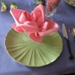 Napkin-Folding-–-Seasonal-Ideas-For-Table-Decoration_042
