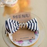 Napkin-Folding-–-Seasonal-Ideas-For-Table-Decoration_23