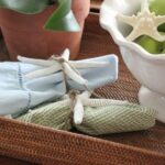Napkin-Folding-–-Seasonal-Ideas-For-Table-Decoration_50