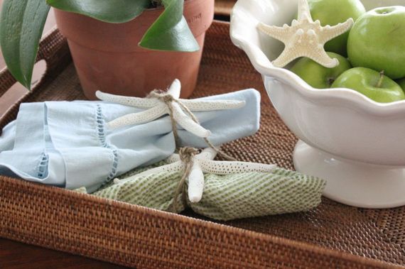 Napkin Folding – Seasonal Ideas For Table Decoration_50