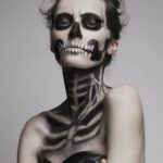 Pretty-and-scary-Halloween-makeup-ideas-for-the-whole-family-a-2