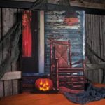 Spooky-Halloween-Lighting-Candles-Decoration-Ideas-_21