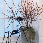 Spooky-Halloween-Lighting-Candles-Decoration-Ideas-_57