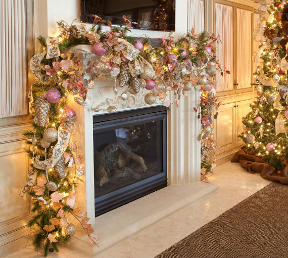 Creative Holiday In Gold Decorating Ideas 2