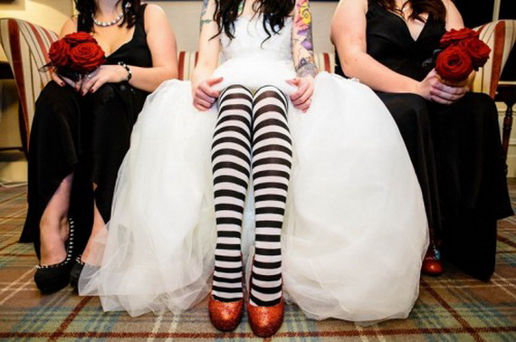 Gorgeous Halloween Wedding Shoes Inspirations For a Spooky Big Day_47