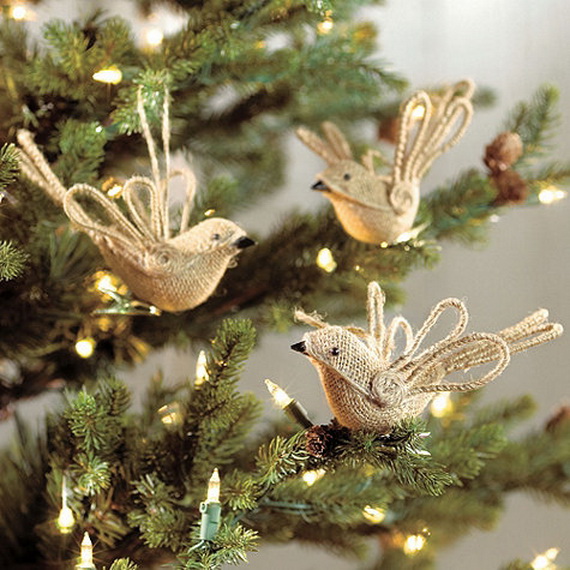 How to Decorate a Christmas Tree Traditionally In Easy Steps_1