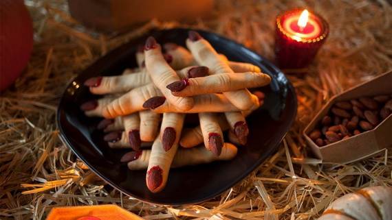 spooky-halloween-treats-and-sweets-ideas-for-kids-33