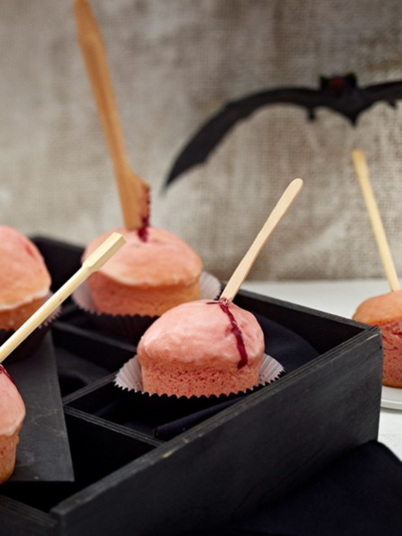 Sweet and salty Edible Halloween Decoration Ideas for kids _31