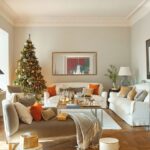Traditional-And-Unusual-Christmas-Tree-Décor-Ideas_41