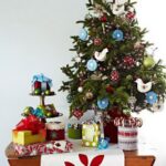 Traditional-And-Unusual-Christmas-Tree-Décor-Ideas_42