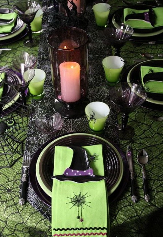 Whimsical Spooky Halloween Table Decoration Wedding Ideas _51