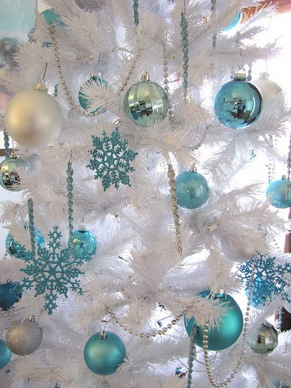 Creative Christmas Snowflake Decorating Ideas_031