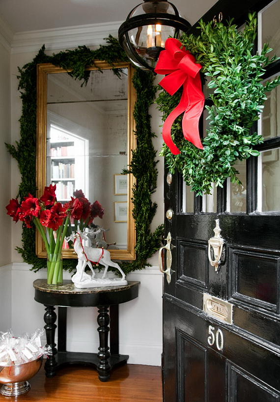 Creative Christmas Wreath Decor Ideas_22