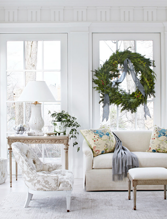 Creative Christmas Wreath Decor Ideas_48