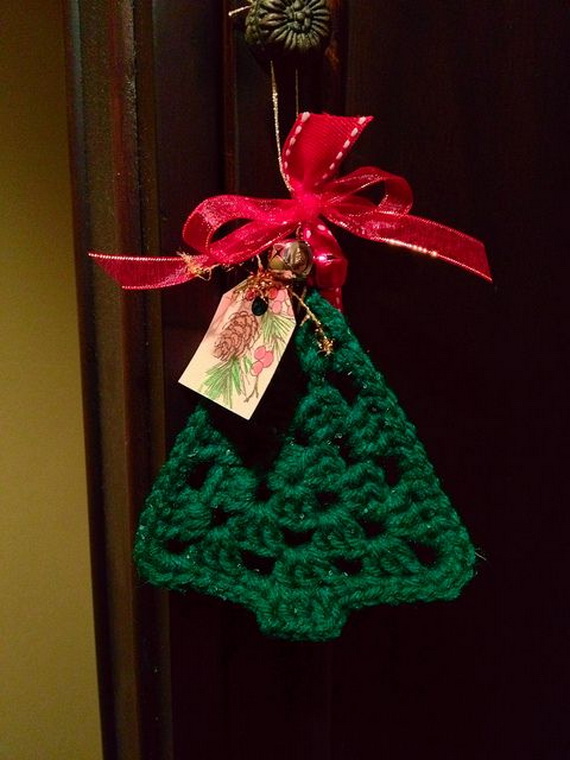 Cute And Cozy Knitted Christmas Decorations_08